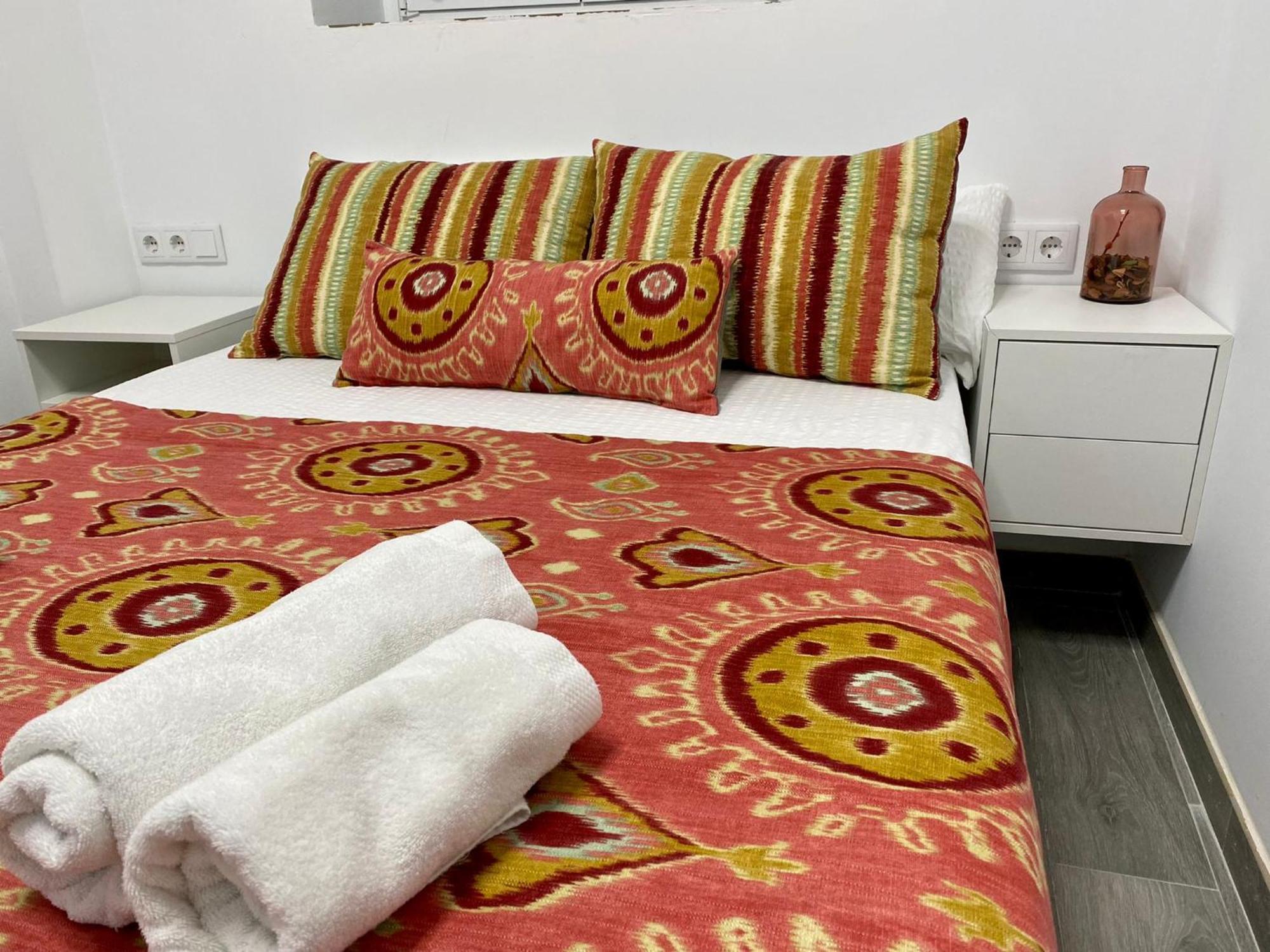 Bed and Breakfast Anka Kurro Рота Екстер'єр фото